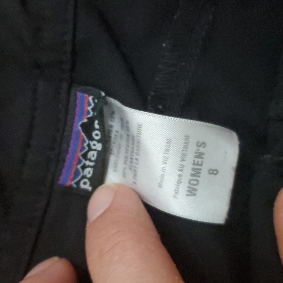 Patagonia black polyester crop hiking pants 21221S0 - Picture 3 of 7